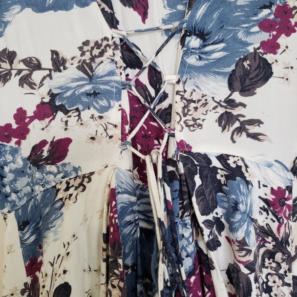 Blue/Purple/White UO romper - Picture 5 of 7